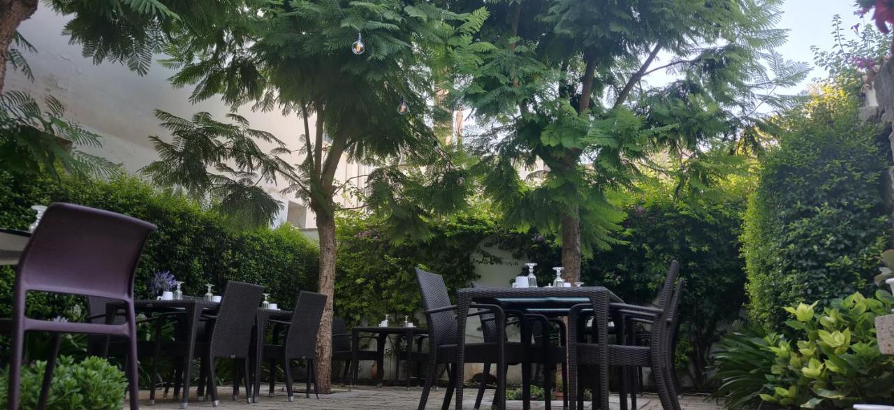 Palazzo Muro Leccese Relais De Charme & Wellness Екстер'єр фото